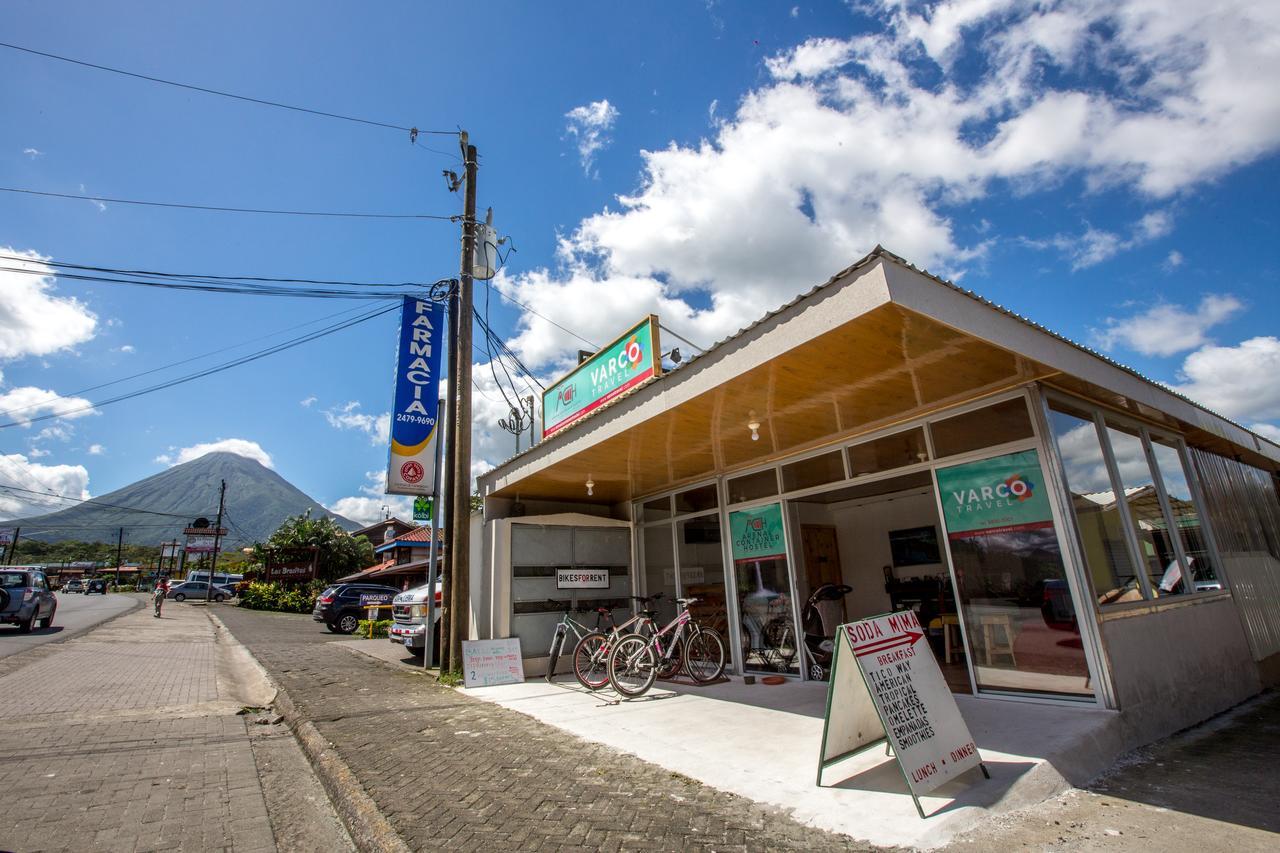 Arenal Container Hostel La Fortuna Buitenkant foto