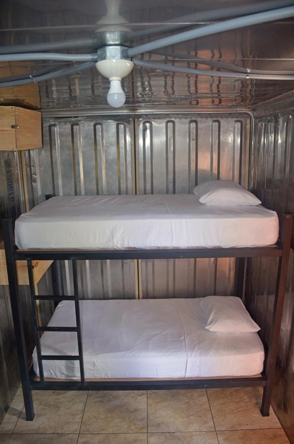 Arenal Container Hostel La Fortuna Buitenkant foto